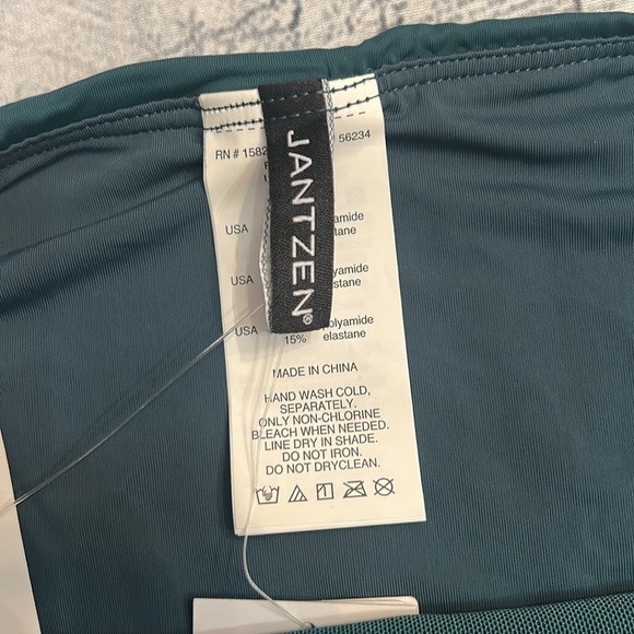 NWT Jantzen 23171H Solids Comfort Core Swim Bottom (Dashing Green) size 14 - Picture 4 of 4